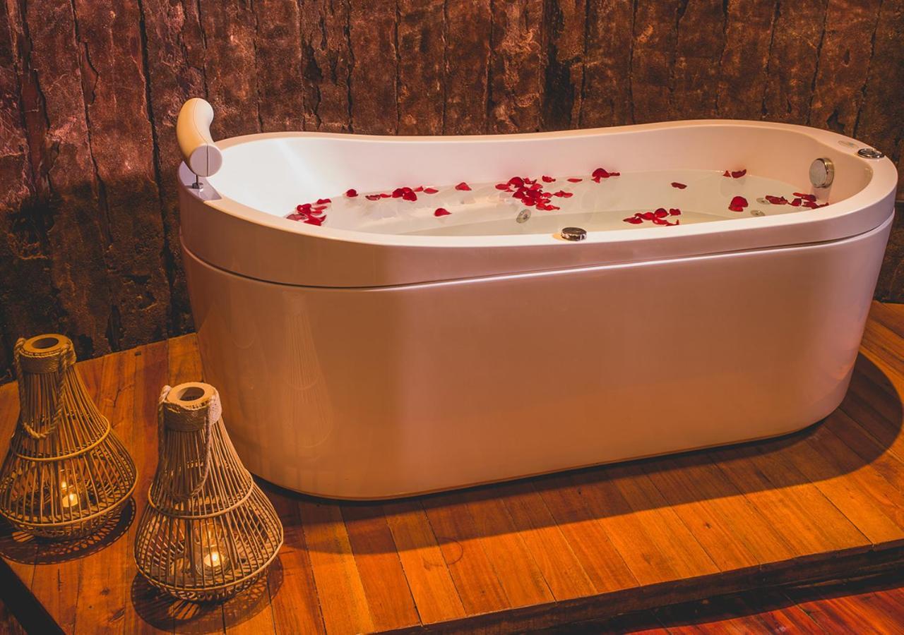 Pipas Do Vale - Vale Dos Vinhedos Hotel Bento Goncalves Ngoại thất bức ảnh